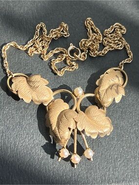 12k GF  Gold Leaf Necklace with Pearls
